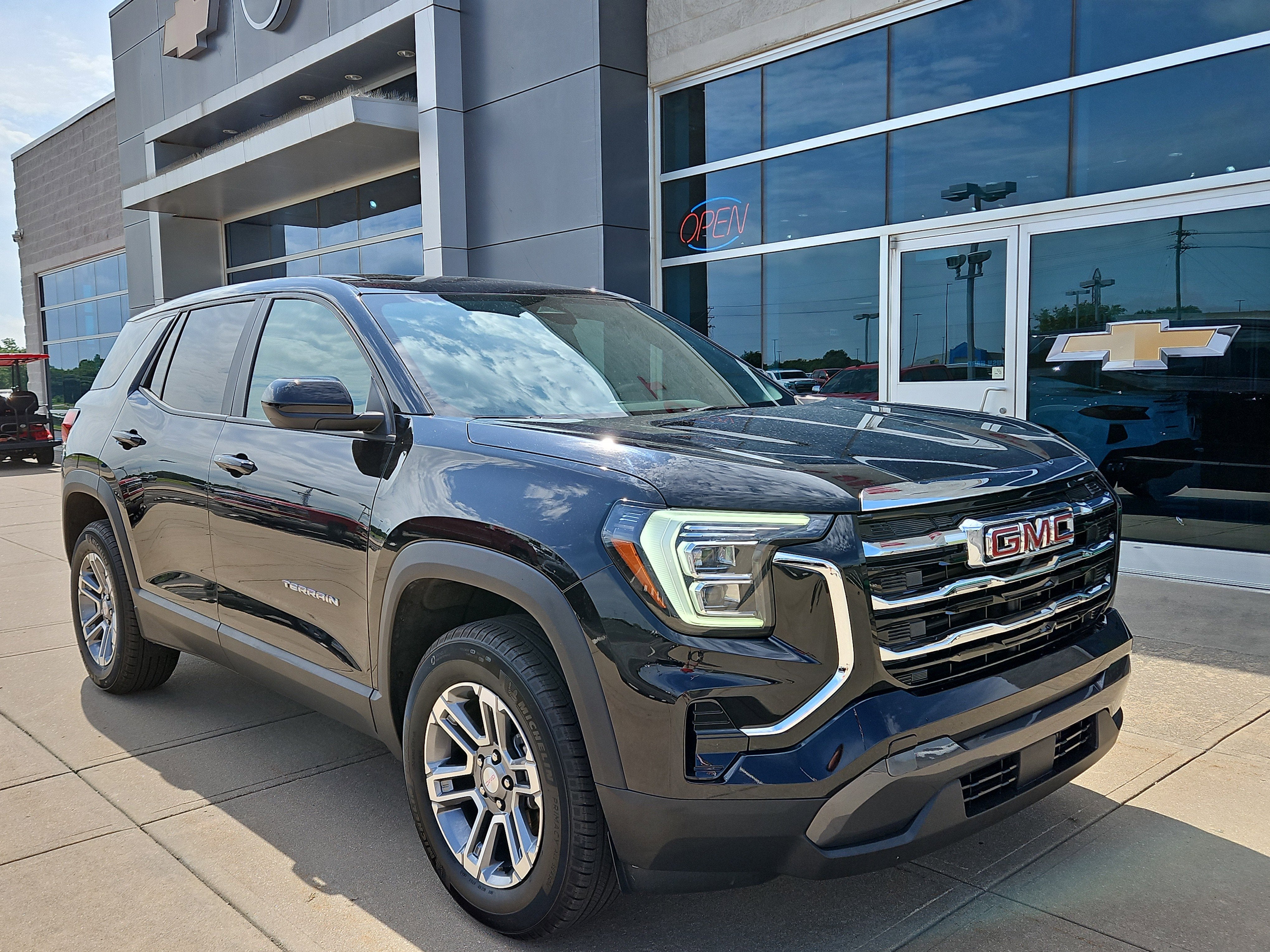 2025 GMC Terrain Elevation in Ebony Twilight Metallic — front three-quarter view